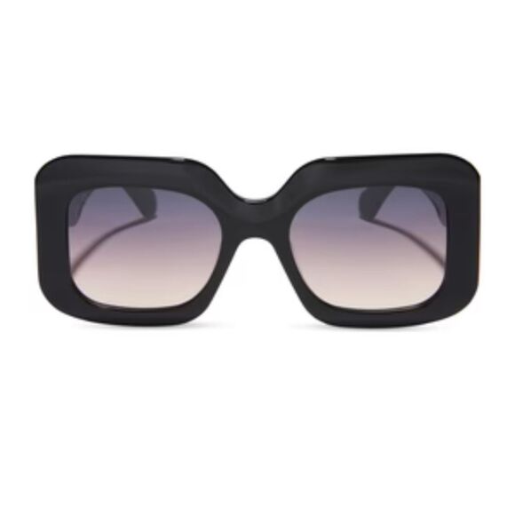DIFF Eyewear Giada Black Twilight Gradient Sunglasses - Picture 2 of 11